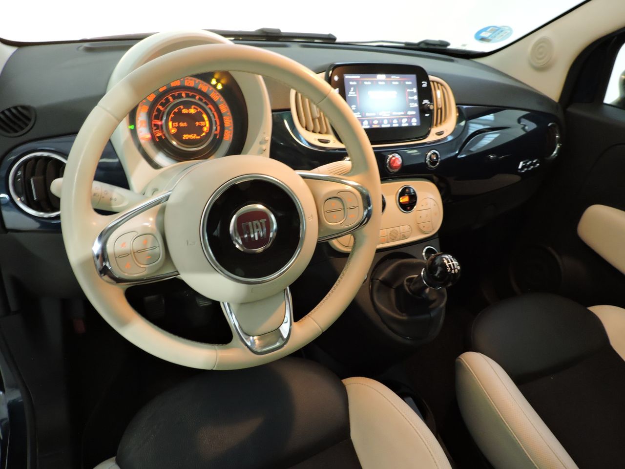 Fiat 500 1.0 Hybrid 51 kW - Foto 10