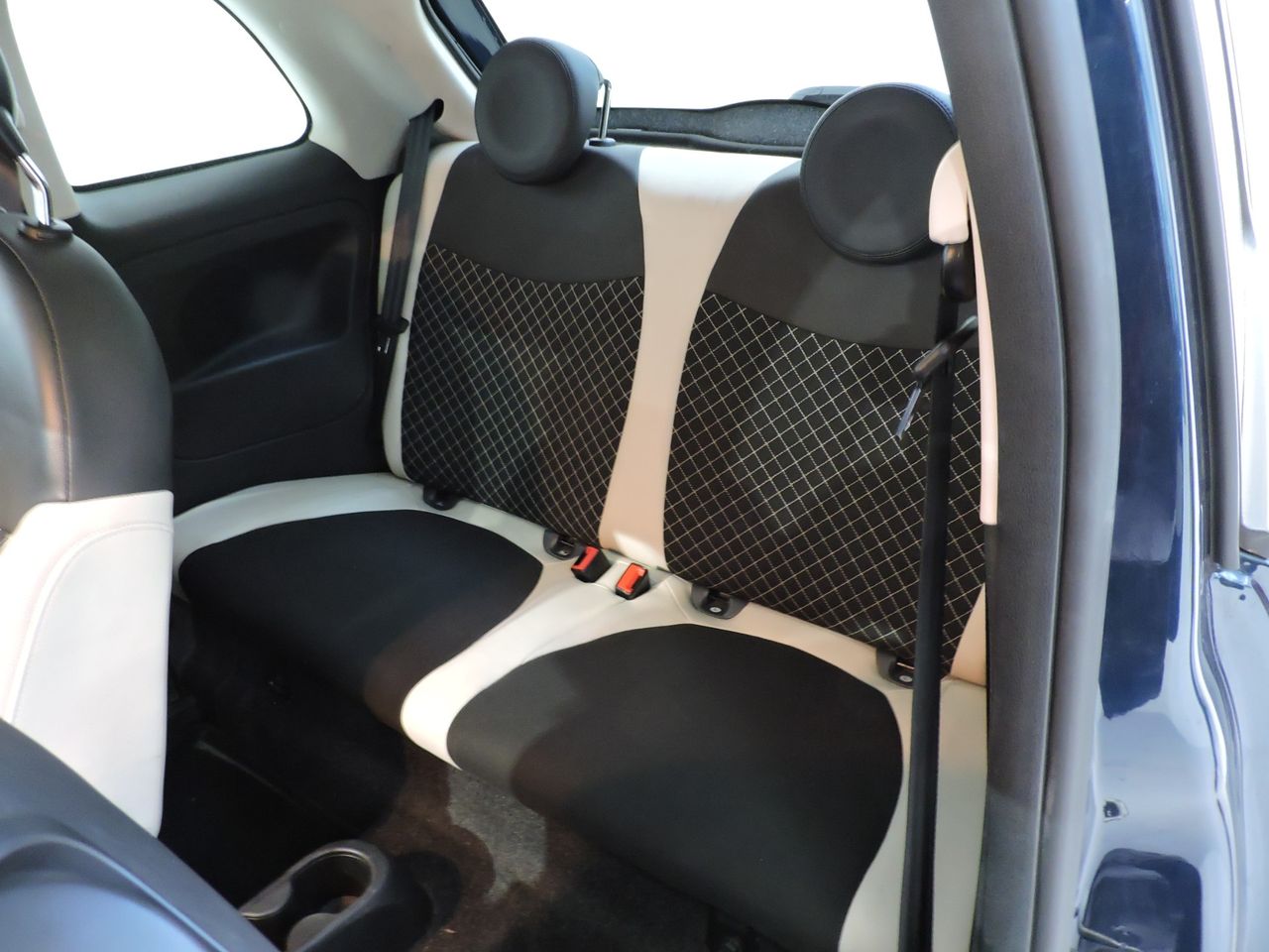 Fiat 500 1.0 Hybrid 51 kW - Foto 13
