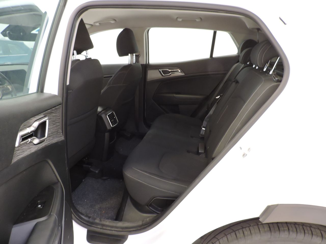 Kia Sportage Tech 1.6 CRDi MHEV 100 kW - Foto 13