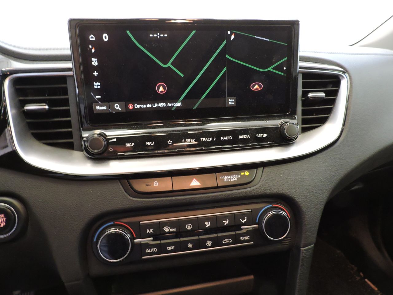 Kia XCeed Tech 1.6 Diesel MHEV 100 kW 136 CV STYLE - Foto 14