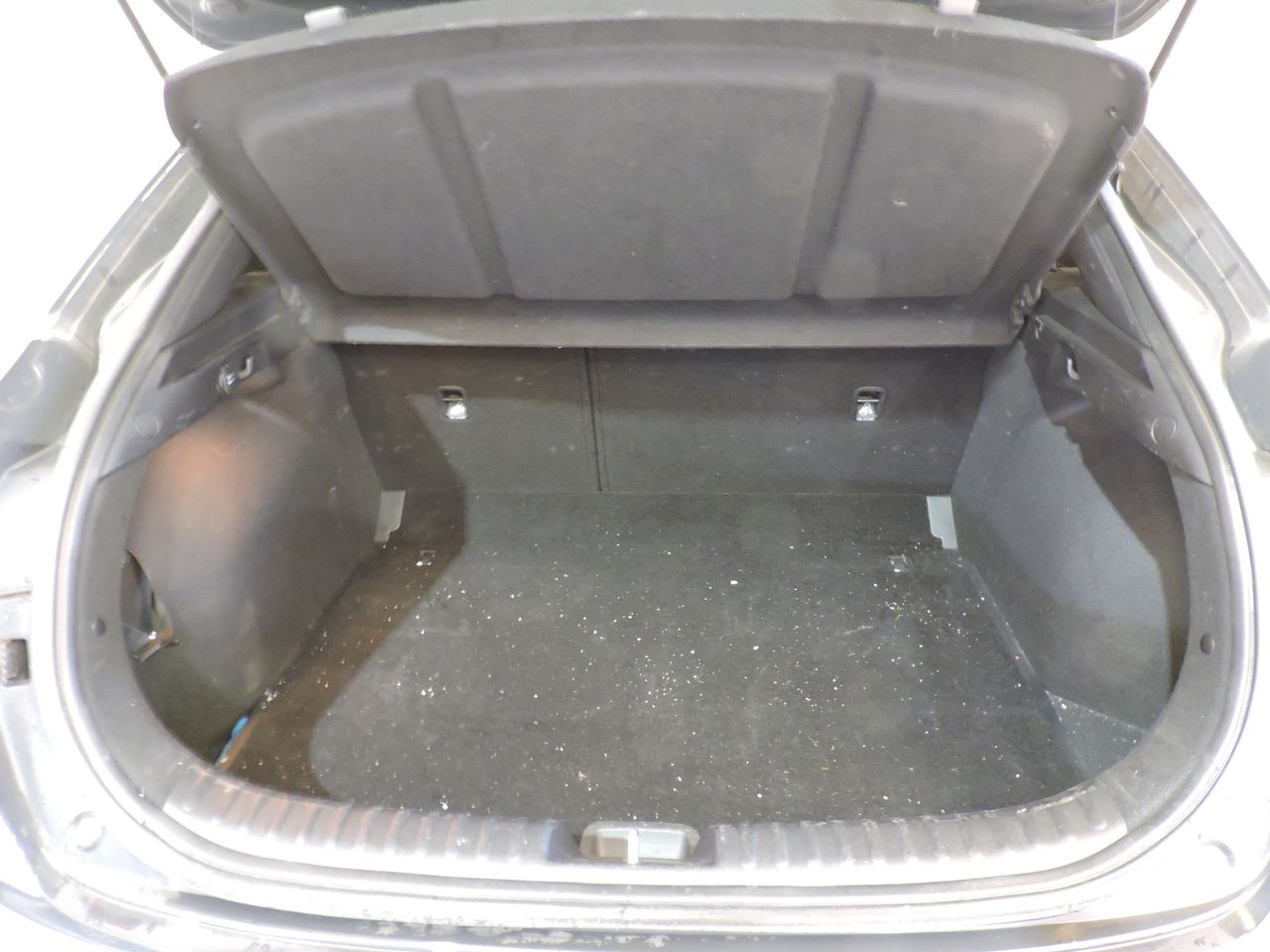 Kia XCeed Tech 1.6 Diesel MHEV 100 kW 136 CV STYLE - Foto 19
