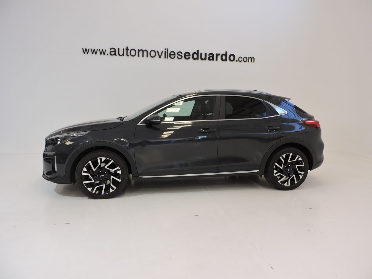 Kia XCeed Tech 1.6 Diesel MHEV 100 kW 136 CV STYLE - Foto 9