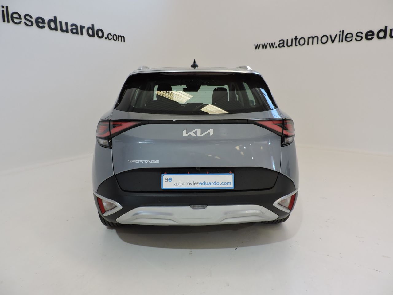 Kia Sportage Tech 1.6 CRDi MHEV 100 kW 136CV Business 2WD - Foto 6