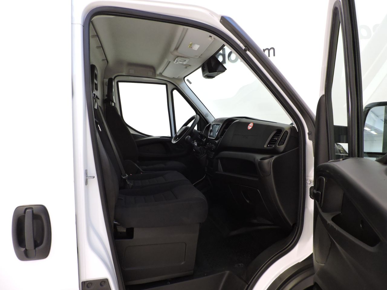 Iveco Daily DAILY 2.3 TD 35S 16 V 3520L/H2 12 M3 - Foto 12