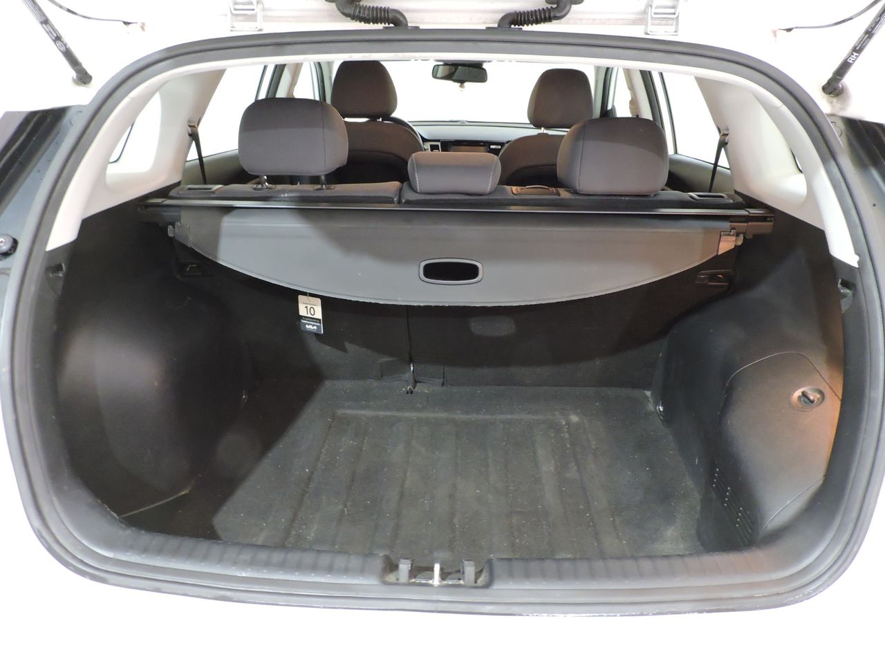 Kia Niro 1.6 HEV Drive - Foto 19
