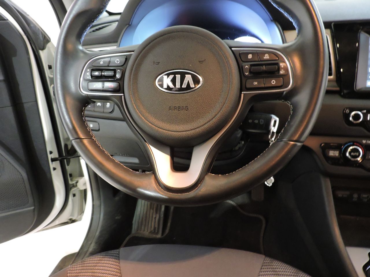 Kia Niro 1.6 HEV Drive - Foto 14