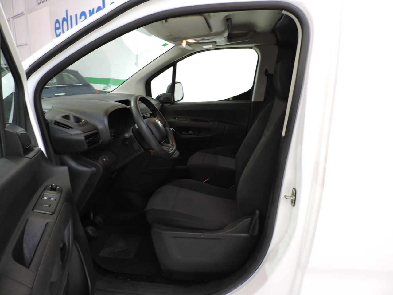 Toyota Proace City 1.5D 75kW (100CV) GX 650KG M - Foto 12