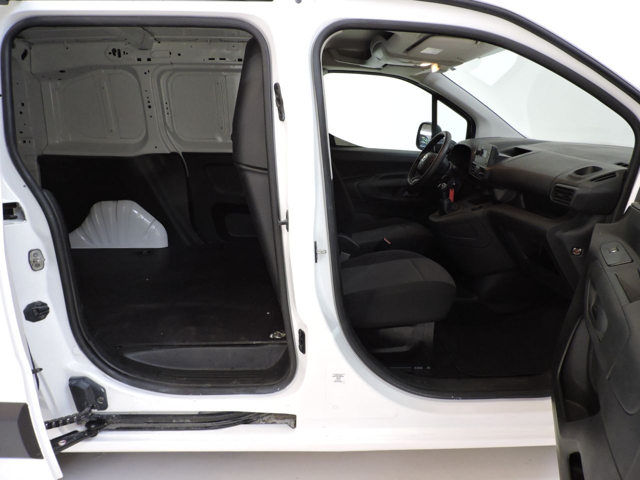 Toyota Proace City 1.5D 75kW (100CV) GX 650KG M - Foto 14