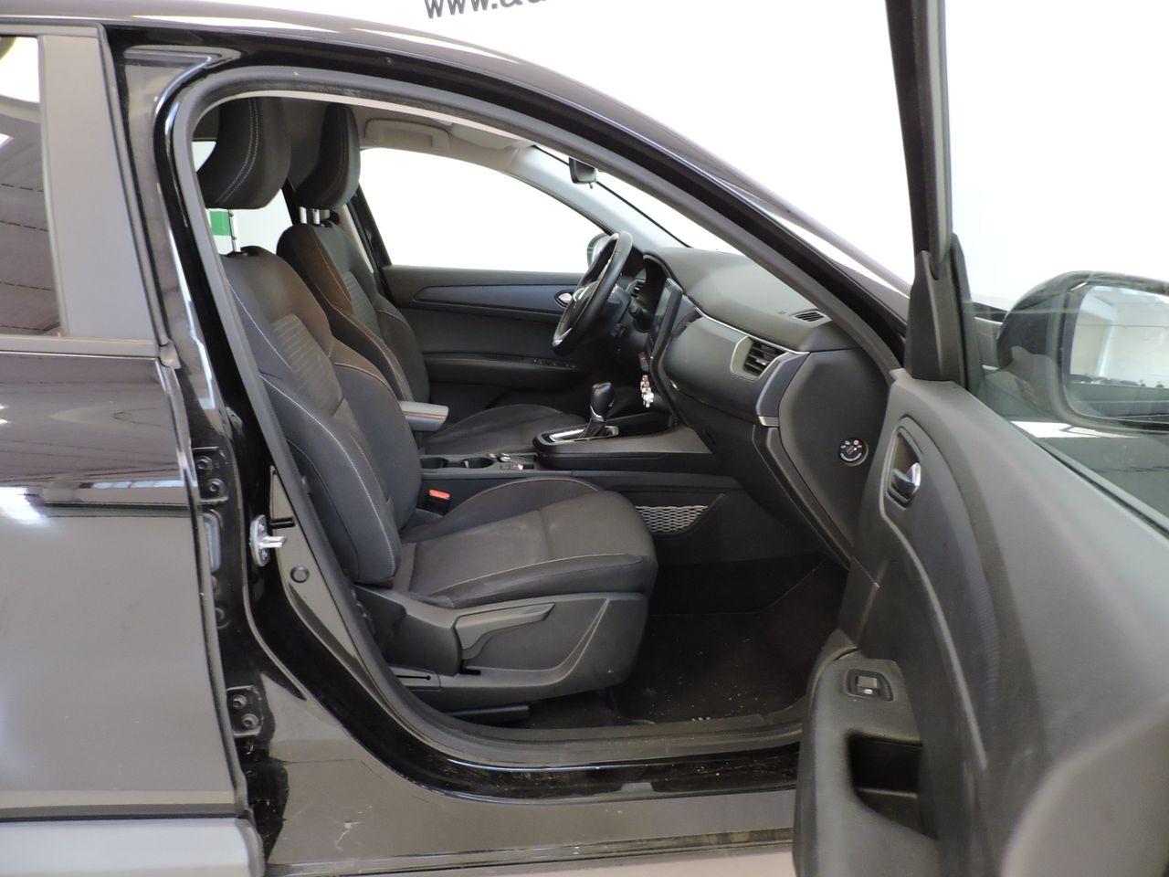 Renault Arkana equilibre E-TECH full hybrid 105 kW - Foto 12