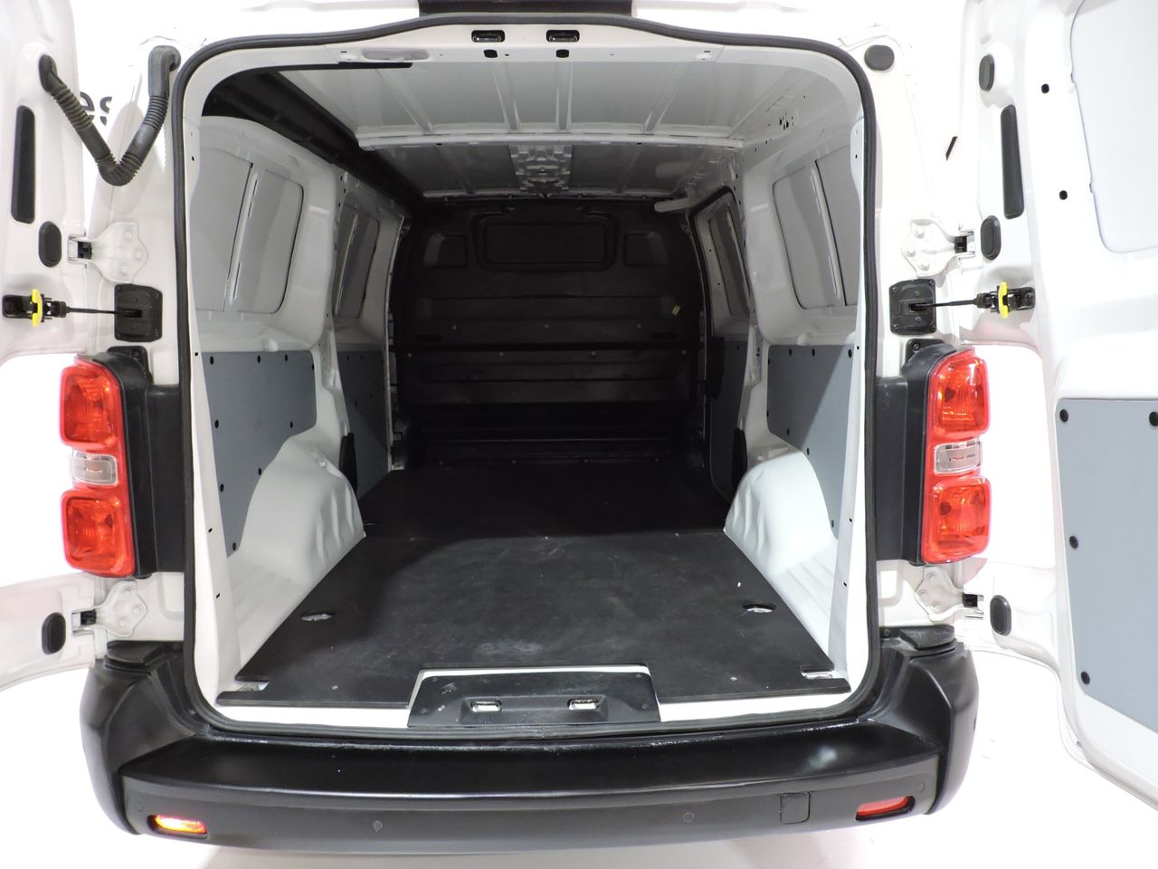 Peugeot Expert FURGÓN LONG 1.5 BLUEHDI 100 CV S&S PREMIUM - Foto 16