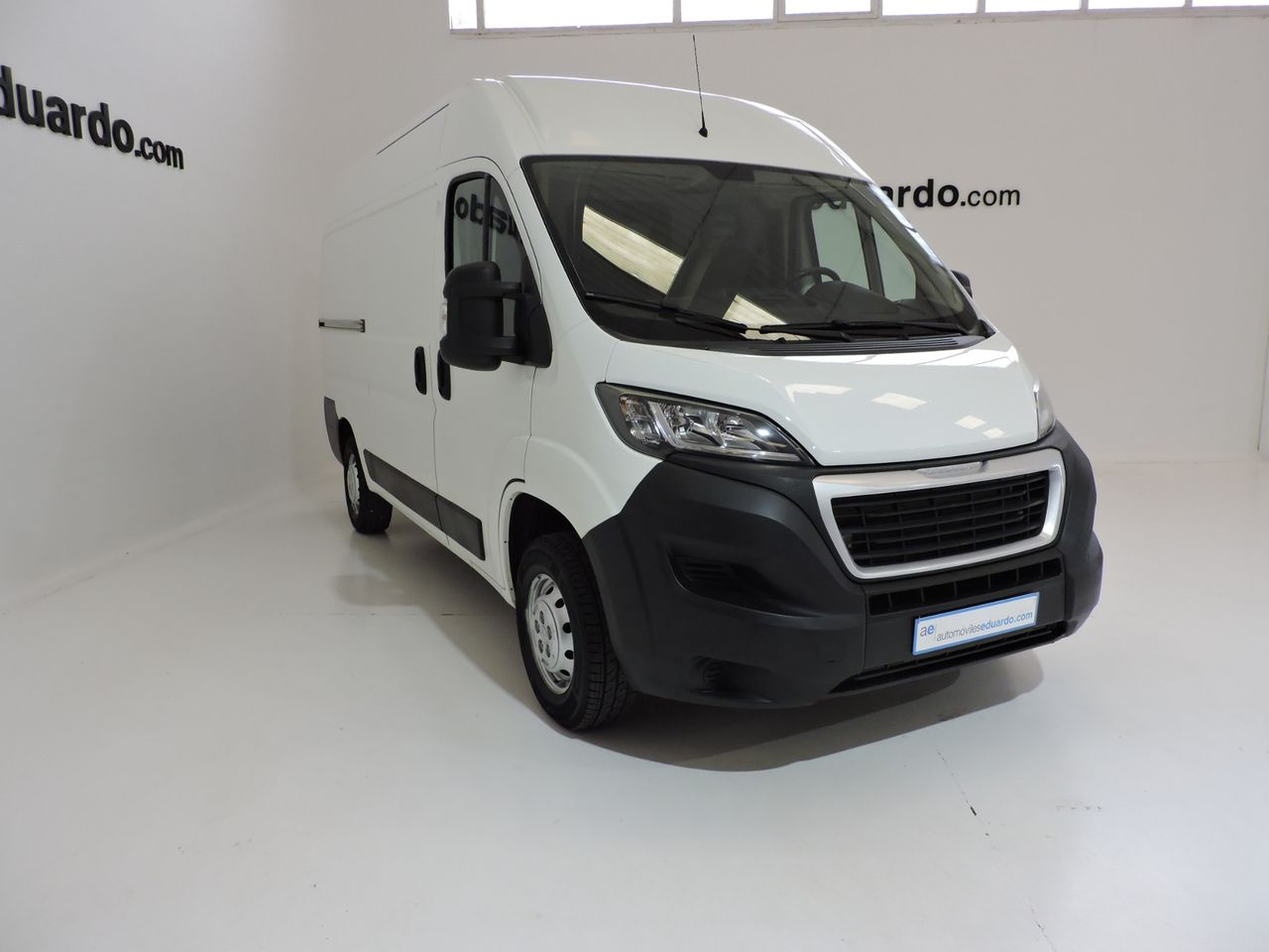 Peugeot Boxer FG 333 L2H2 2.0 BLUEHDI 130CV - Foto 4