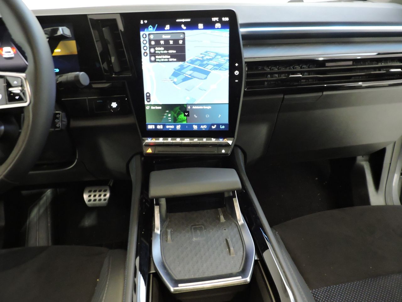Renault Rafale esprit Alpine full hybrid E-Tech 200 CV - Foto 17