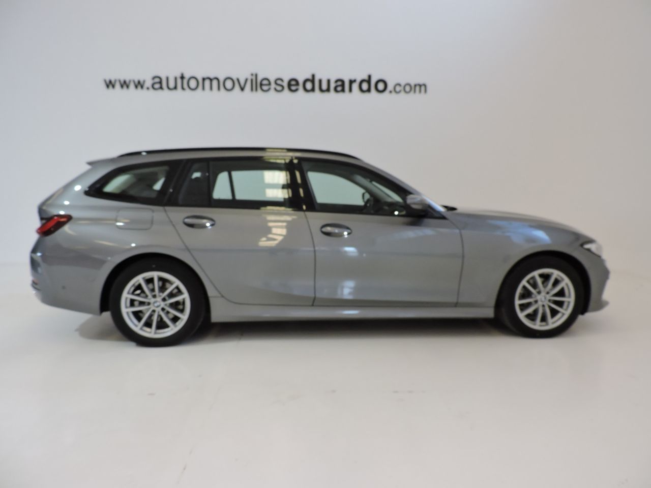 BMW Serie 3 318d Touring 48V Auto. - Foto 9
