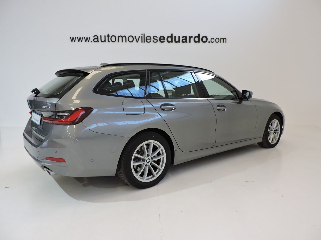BMW Serie 3 318d Touring 48V Auto. - Foto 5