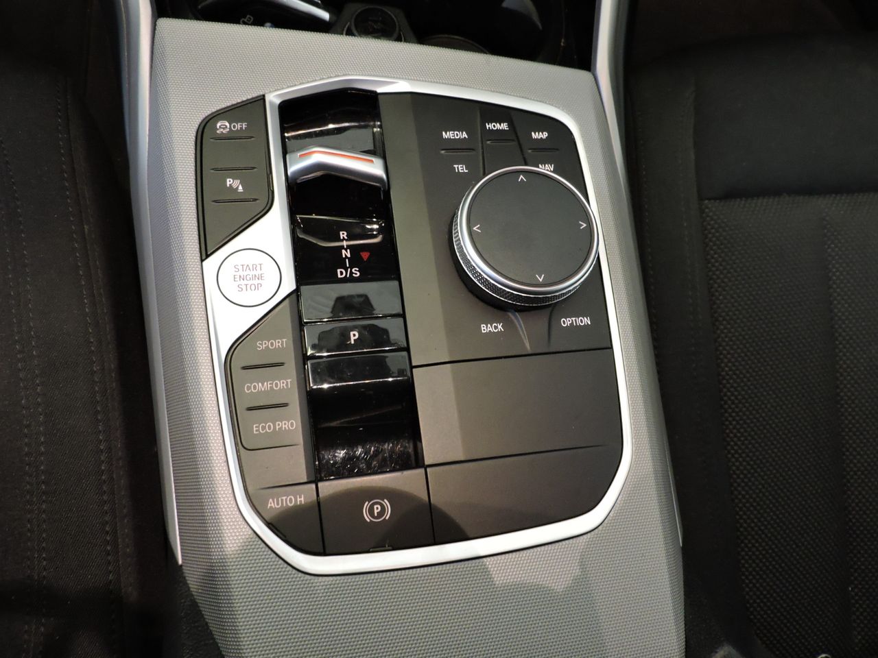 BMW Serie 3 318d Touring 48V Auto. - Foto 15