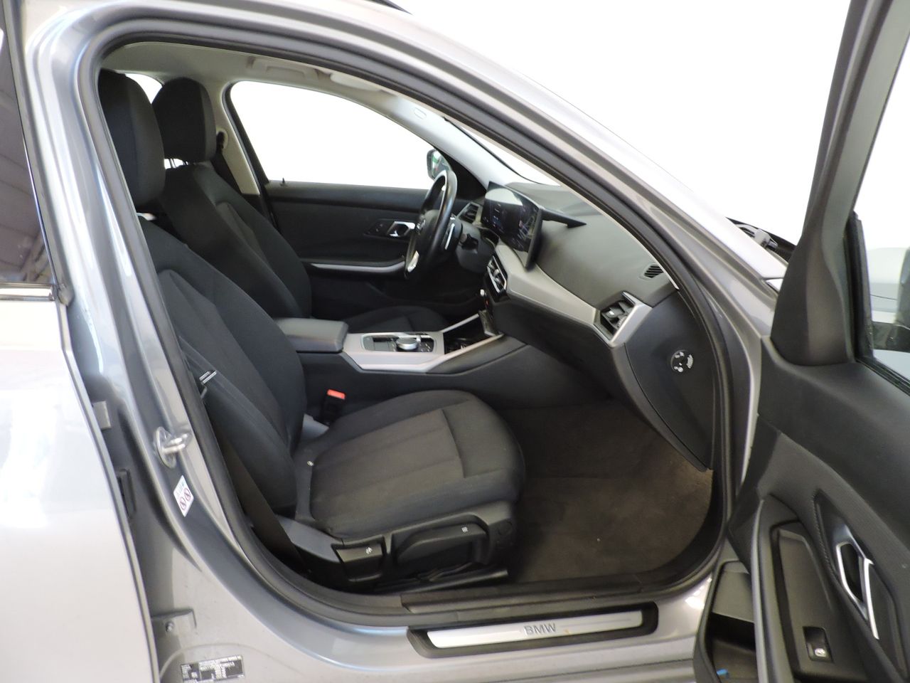BMW Serie 3 318d Touring 48V Auto. - Foto 17