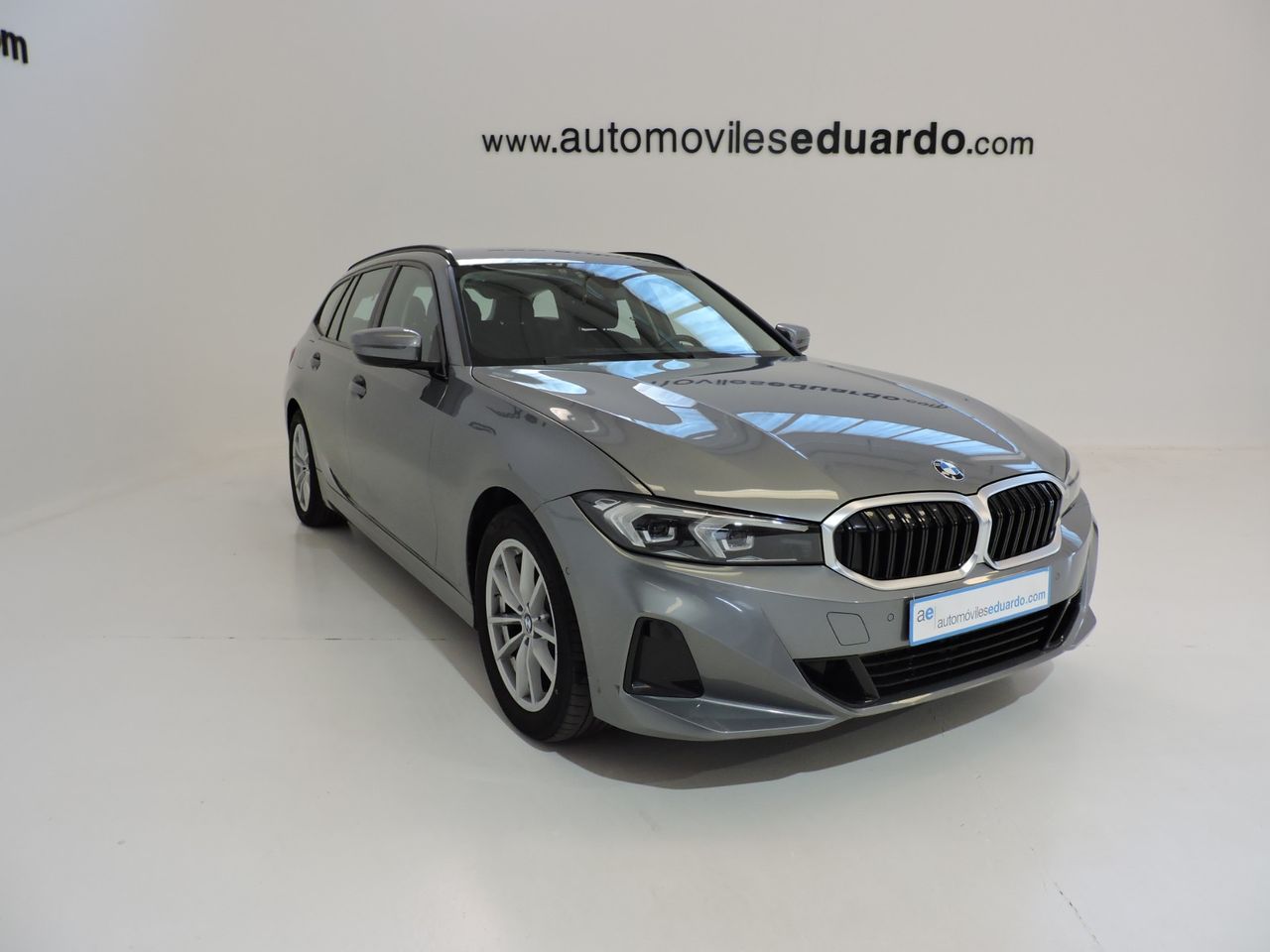 BMW Serie 3 318d Touring 48V Auto. - Foto 4