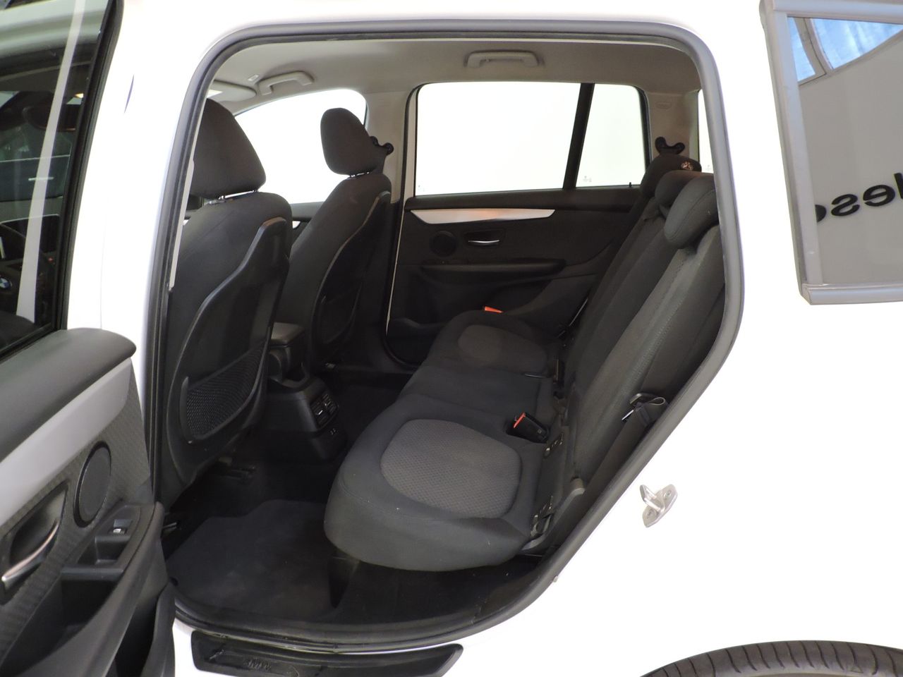BMW Serie 2 218d Gran Tourer Aut. Business - Foto 17