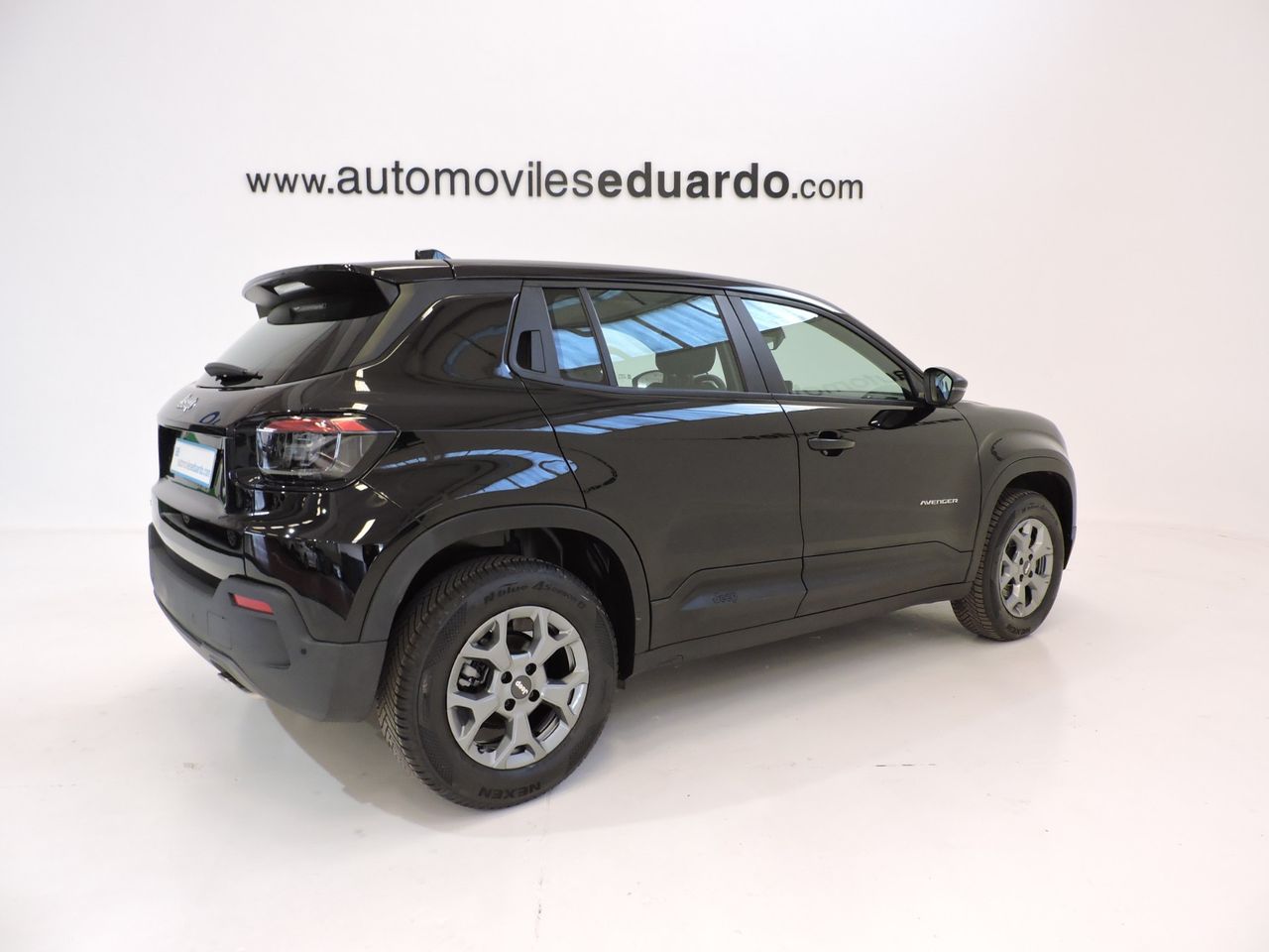 Jeep Avenger 1.2 e-Hybrid 100 CV AT Longitude - Foto 5
