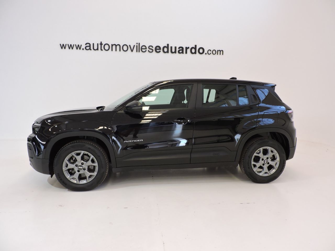 Jeep Avenger 1.2 e-Hybrid 100 CV AT Longitude - Foto 9