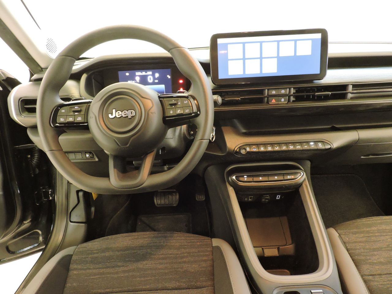 Jeep Avenger 1.2 e-Hybrid 100 CV AT Longitude - Foto 10