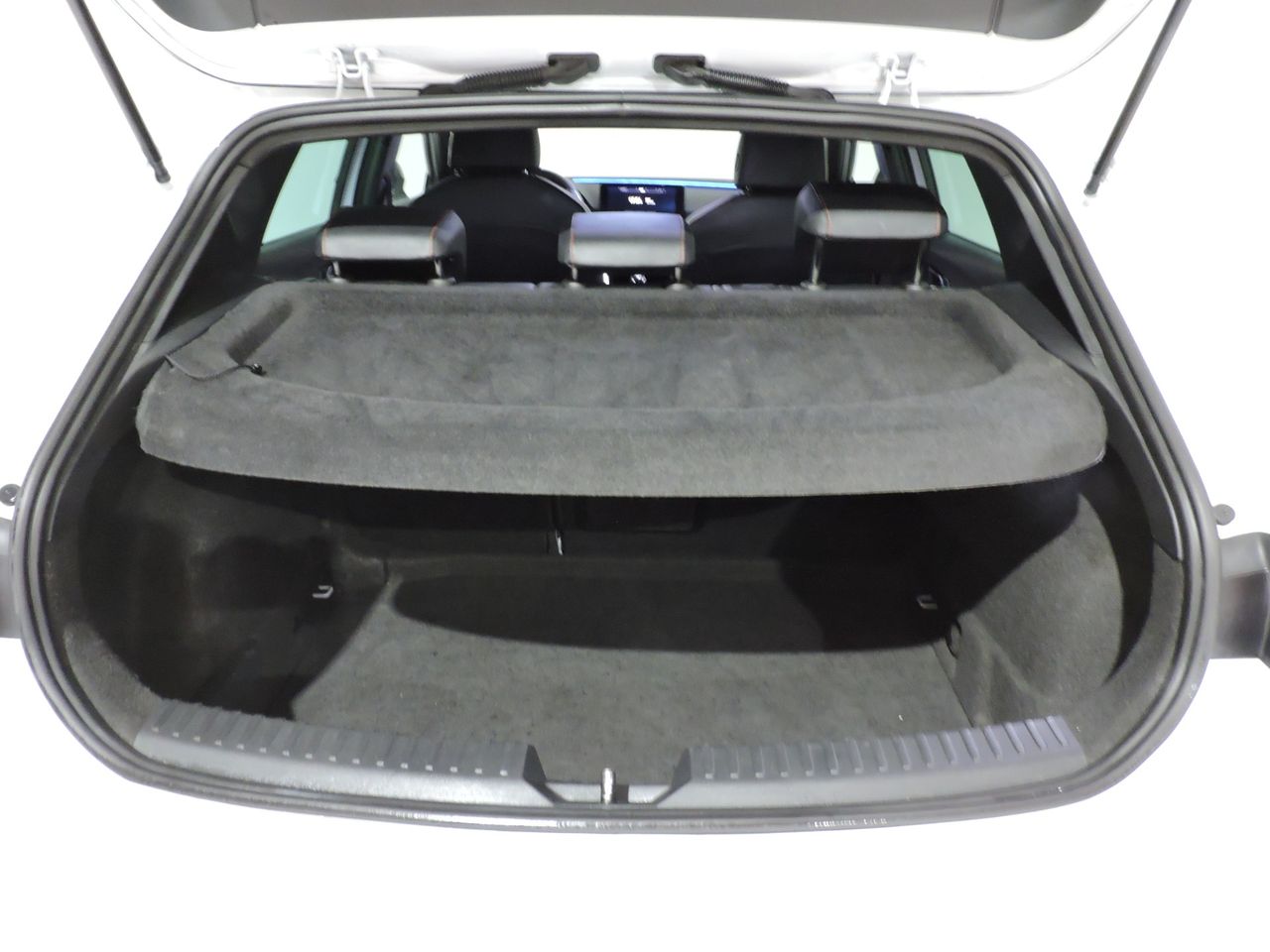 Seat Leon 1.5 TSI 85 kW 110CV FR 25 Aniversario - Foto 18
