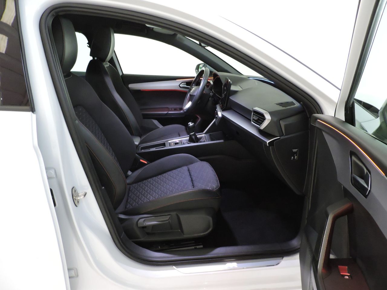 Seat Leon 1.5 TSI 85 kW 110CV FR 25 Aniversario - Foto 15