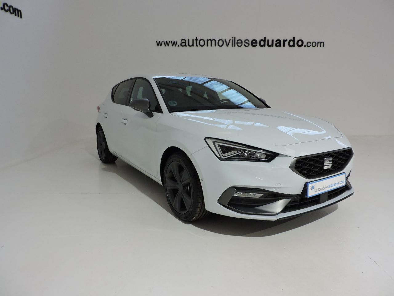 Seat Leon 1.5 TSI 85 kW 110CV FR 25 Aniversario - Foto 4
