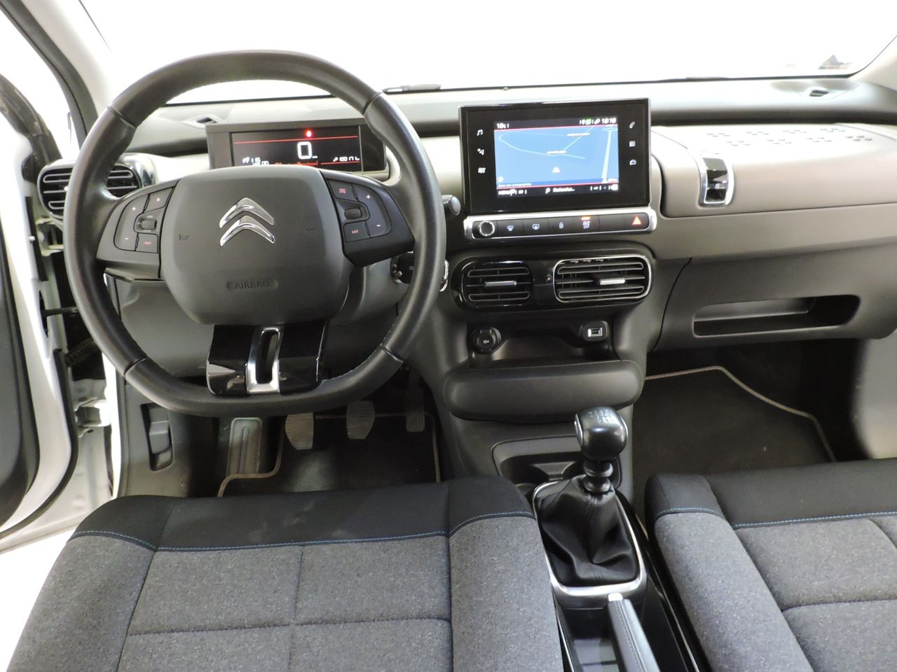 Citroën C4 Cactus BlueHDi 100 S&S Feel Business - Foto 10