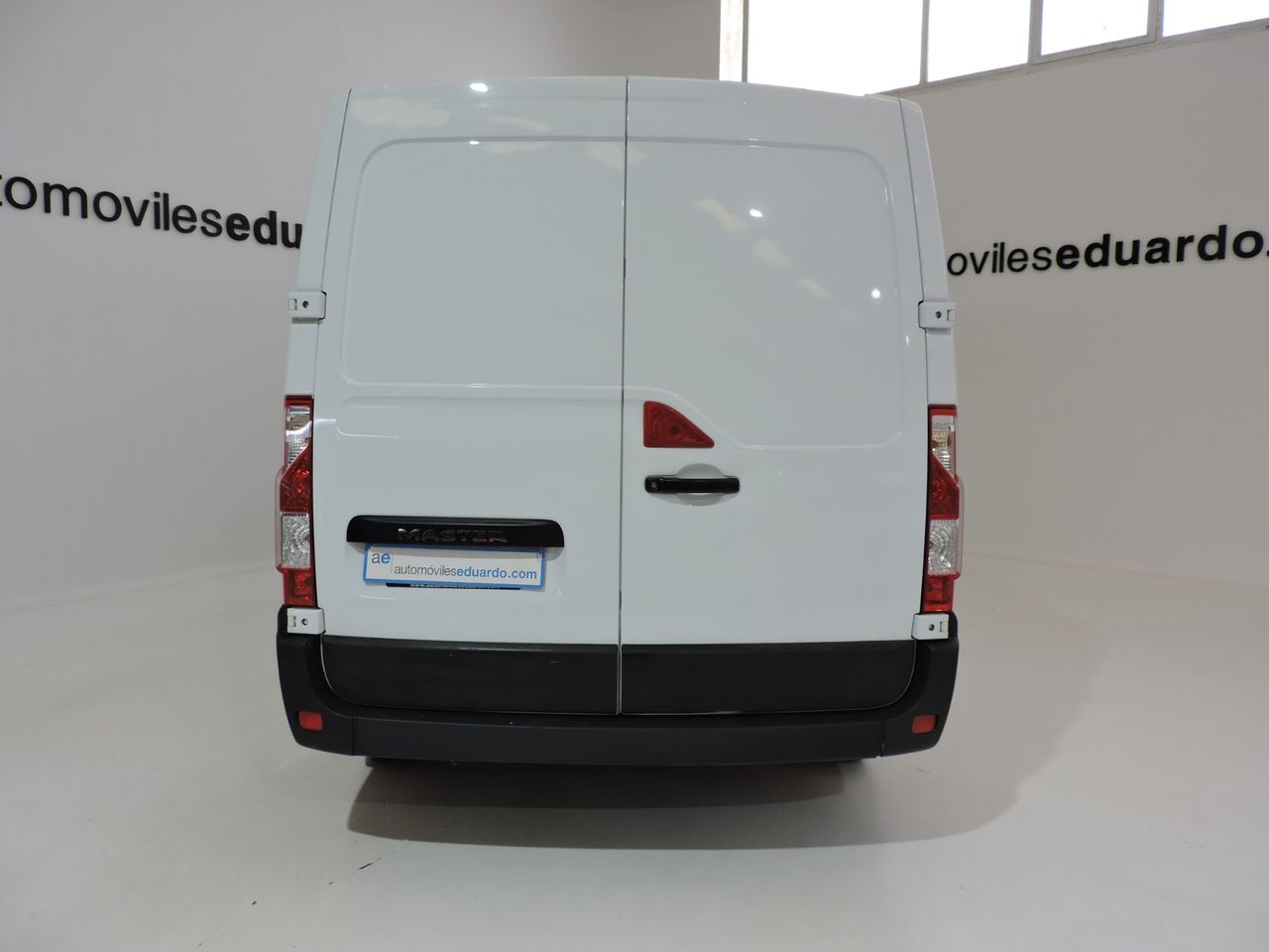 Renault Master FURGÓN T L1H1 3300 BLUE dCi 99 kW 135 CV - Foto 6