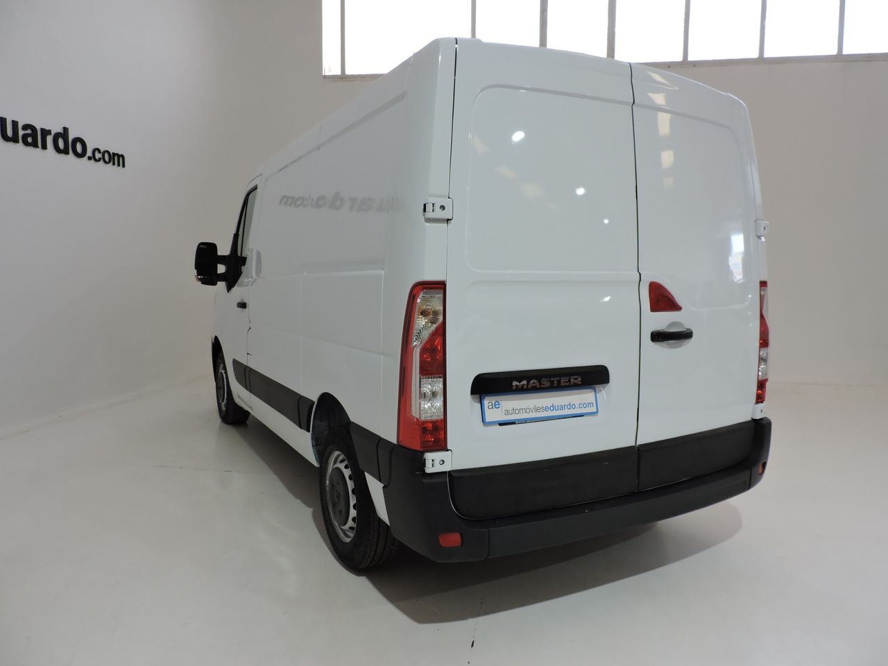 Renault Master FURGÓN T L1H1 3300 BLUE dCi 99 kW 135 CV - Foto 7