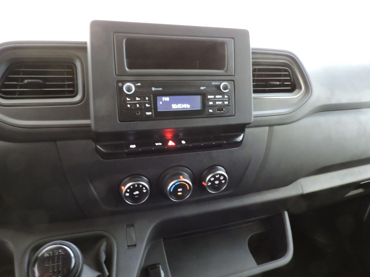 Renault Master FURGÓN T L1H1 3300 BLUE dCi 99 kW 135 CV - Foto 11