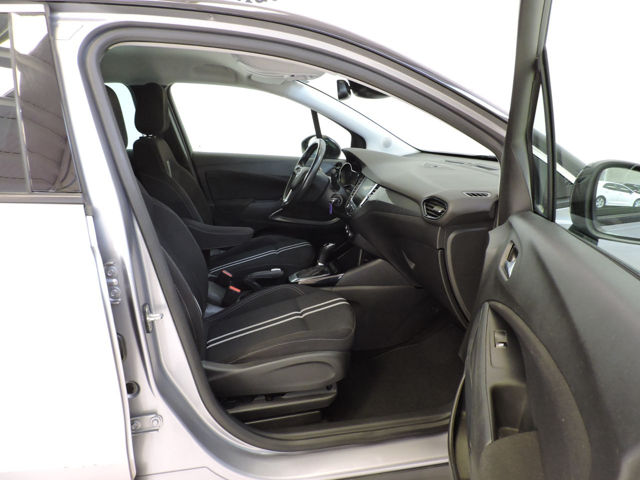 Opel CrossLand Elegance 1.2 Turbo 96 kW 130CV - Foto 16