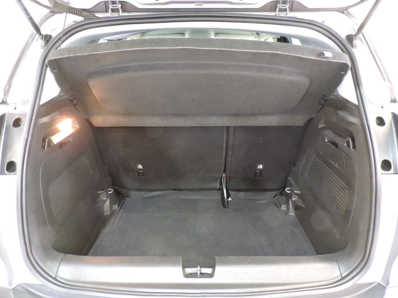 Opel CrossLand Elegance 1.2 Turbo 96 kW 130CV - Foto 18