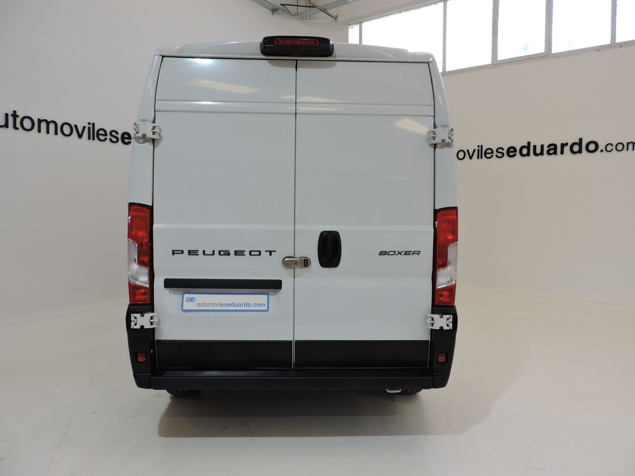 Peugeot Boxer FURGON 2.2 BLUEHDI 120 S&S 330 L2H2 - Foto 6