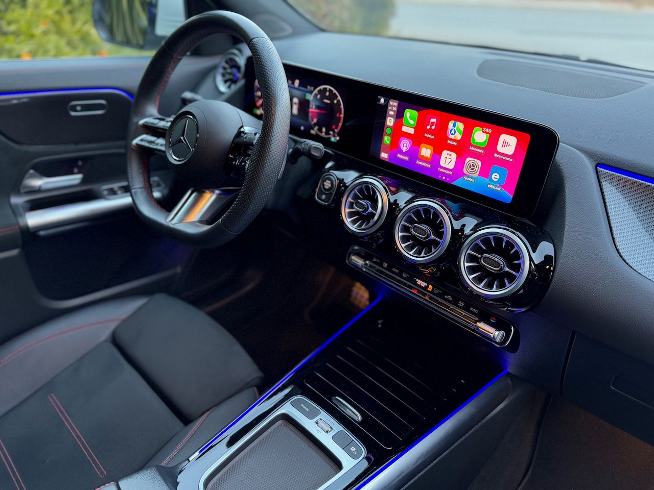 Mercedes GLA 200 D AMG LINE  - Foto 10