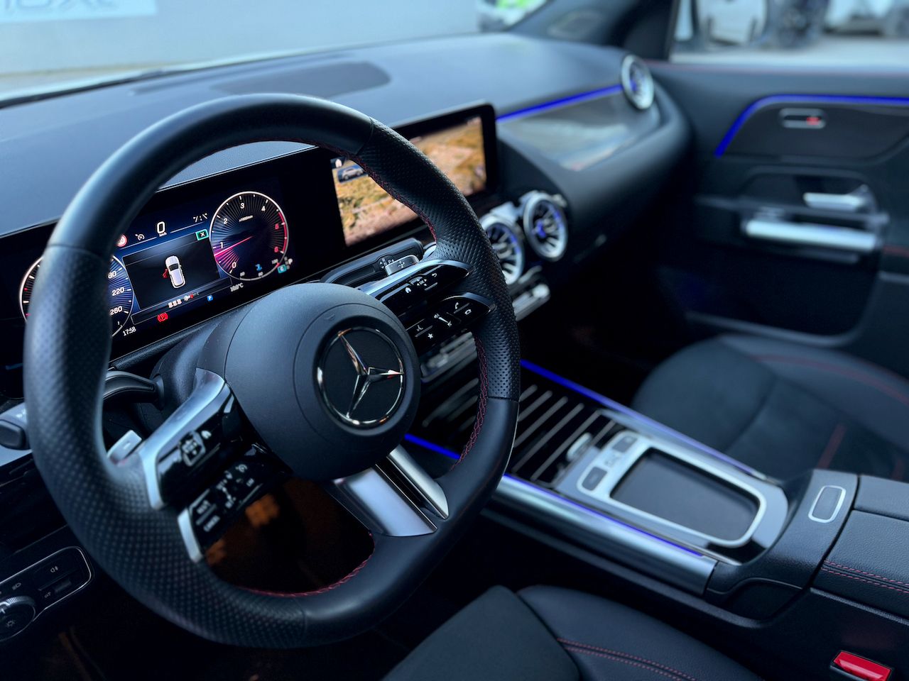 Mercedes GLA 200 D AMG LINE  - Foto 14