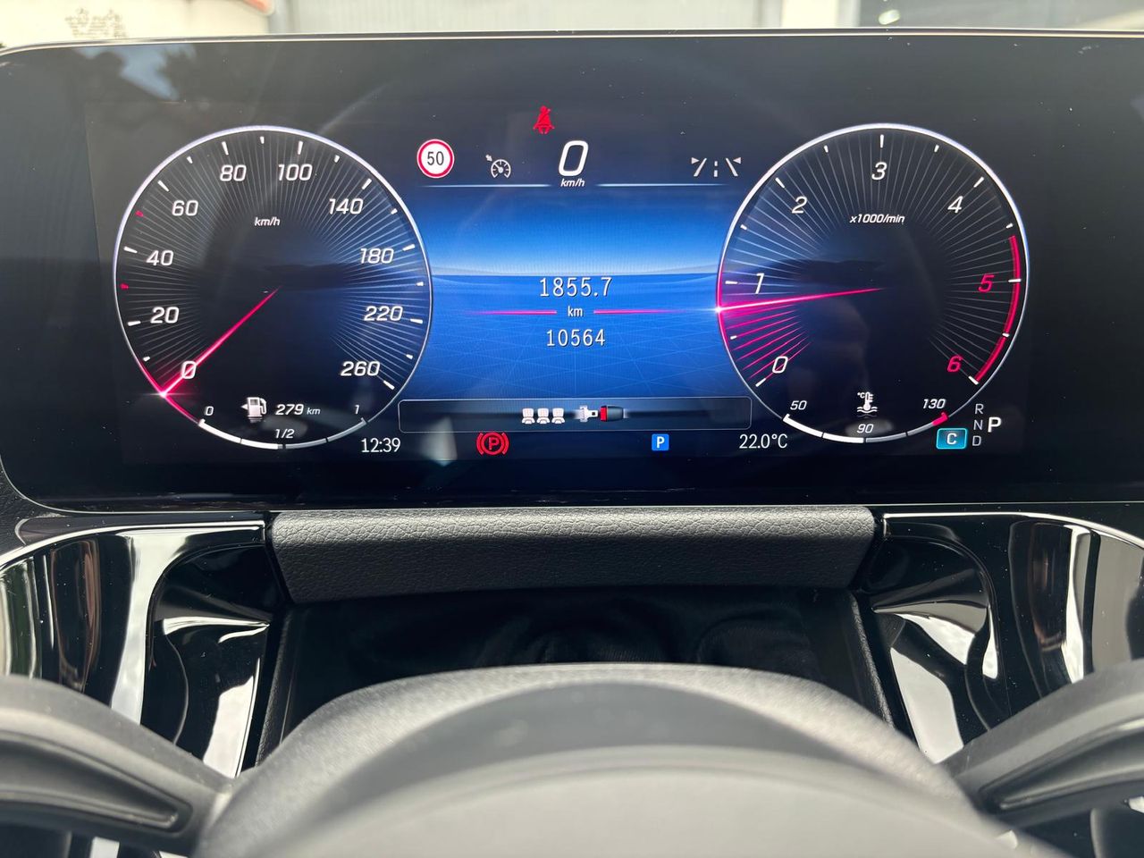Mercedes GLA 200 D AMG LINE - Foto 13