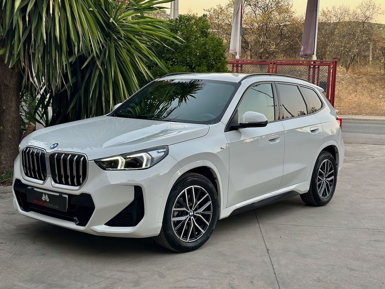 BMW X1 SDRIVE18D PAQUETE M - Foto 5