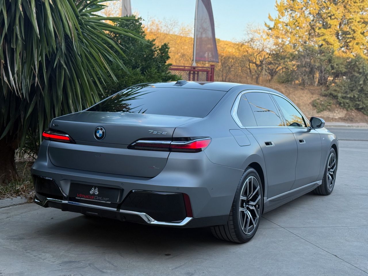 BMW Serie 7 750E XDRIVE M  - Foto 20