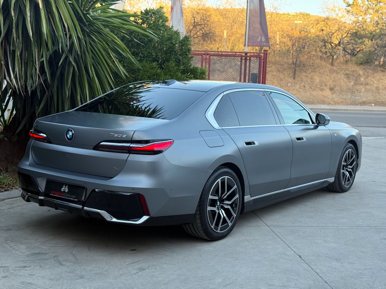 BMW Serie 7 750E XDRIVE M  - Foto 4