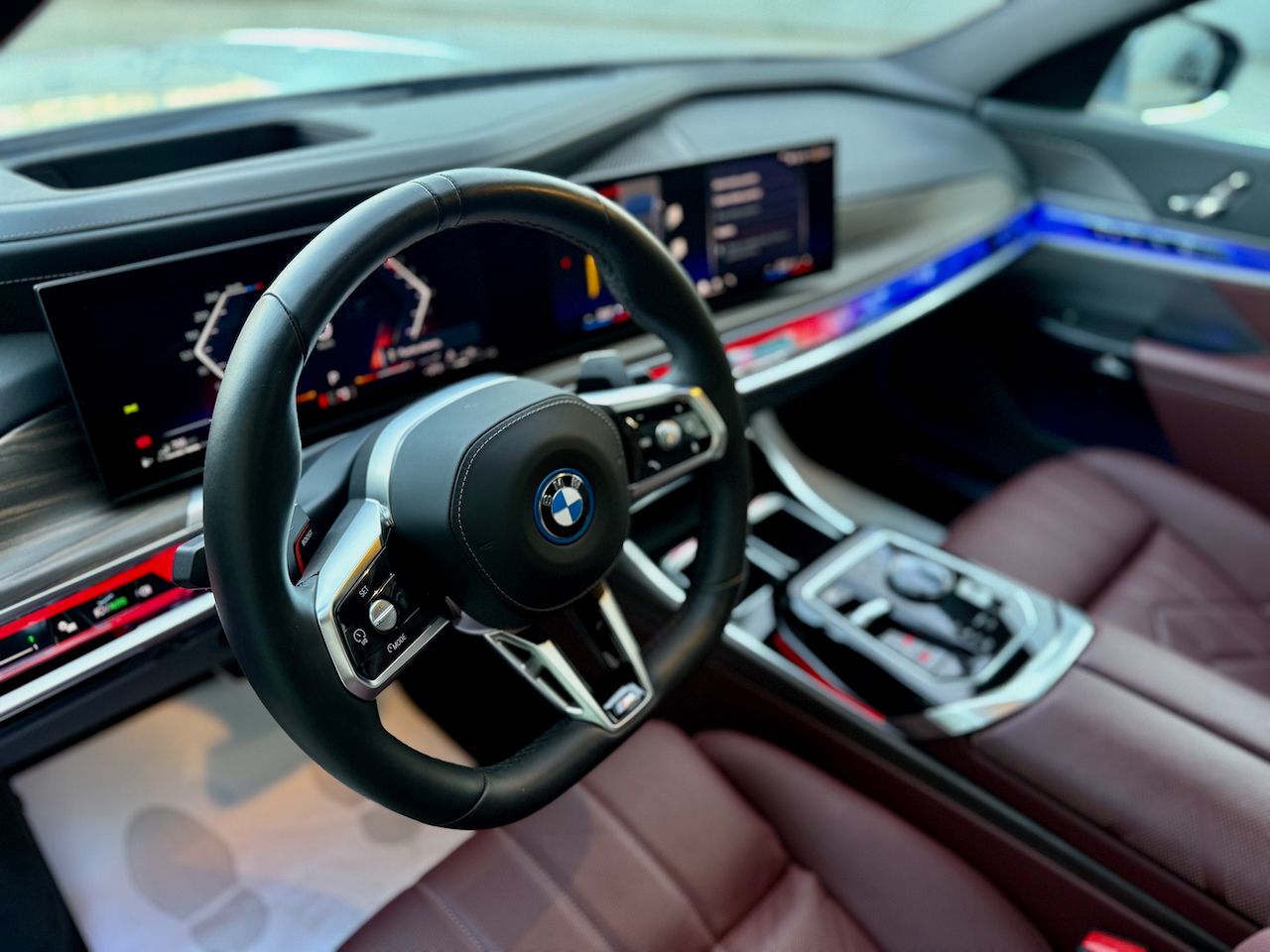 BMW Serie 7 750E XDRIVE M  - Foto 16