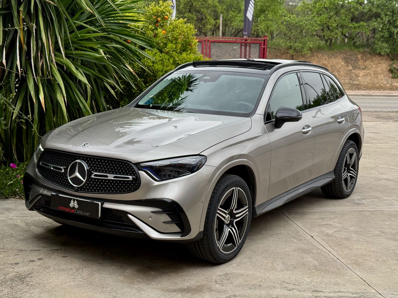 Mercedes Clase GLC 300E 4 MATIC  - Foto 6