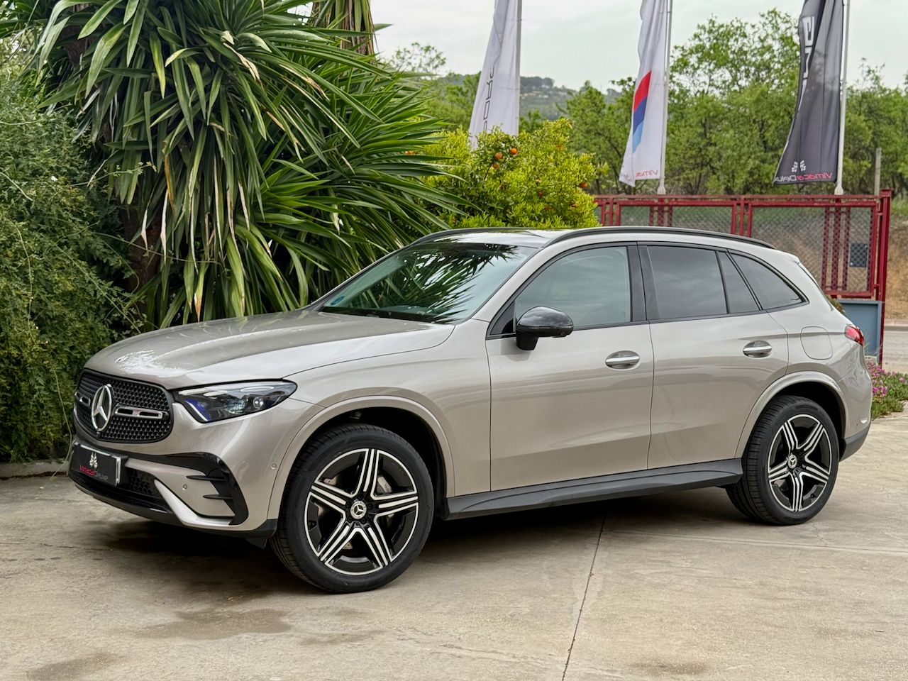 Mercedes Clase GLC 300E 4 MATIC  - Foto 5