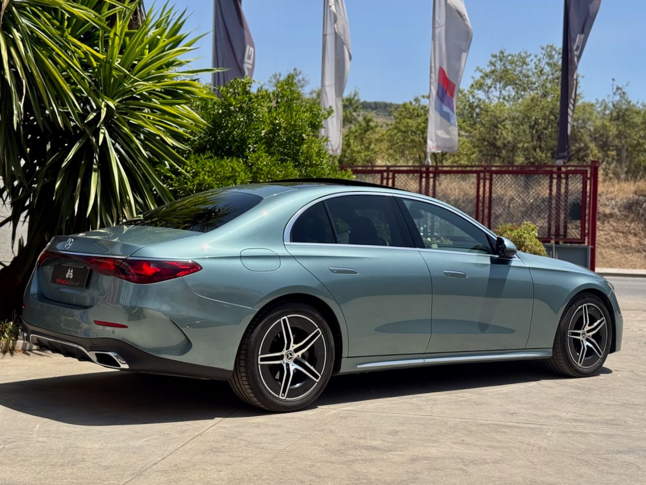 Mercedes Clase E 220D 9G AMG LINE, TECHO PANORAMICO MODELO NUEVO - Foto 10