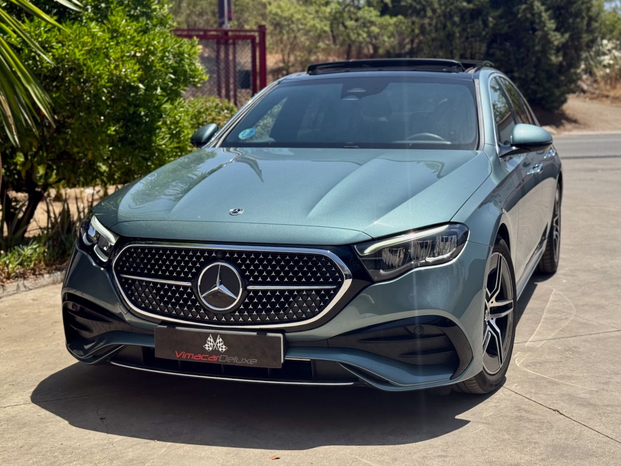 Mercedes Clase E 220D 9G AMG LINE, TECHO PANORAMICO MODELO NUEVO - Foto 5