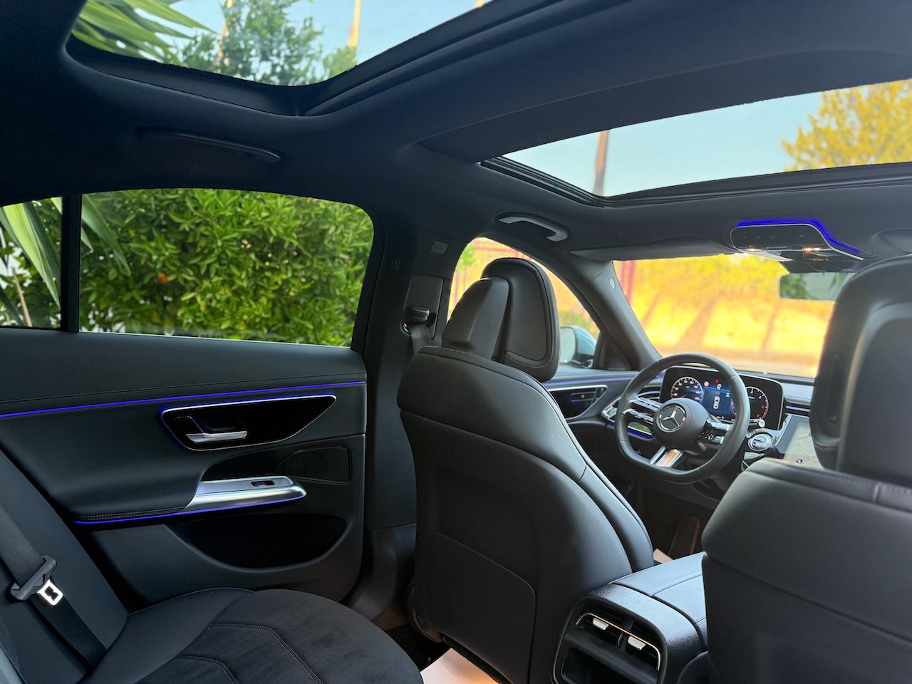 Mercedes Clase E 220D 9G AMG LINE, TECHO PANORAMICO MODELO NUEVO - Foto 12