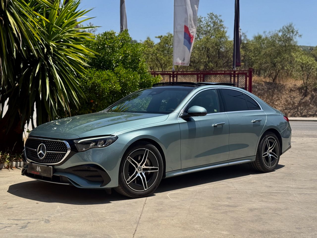 Mercedes Clase E 220D 9G AMG LINE, TECHO PANORAMICO MODELO NUEVO - Foto 24