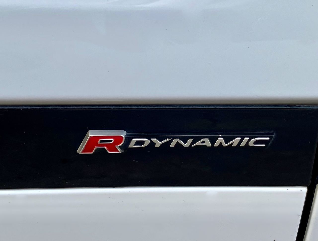 Land-Rover Range Rover Evoque 2.0D D150 R-Dynamic 4WD  - Foto 19