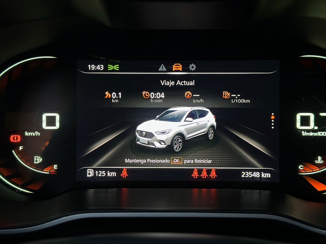 MG ZS 1.5 LUXURY  - Foto 8